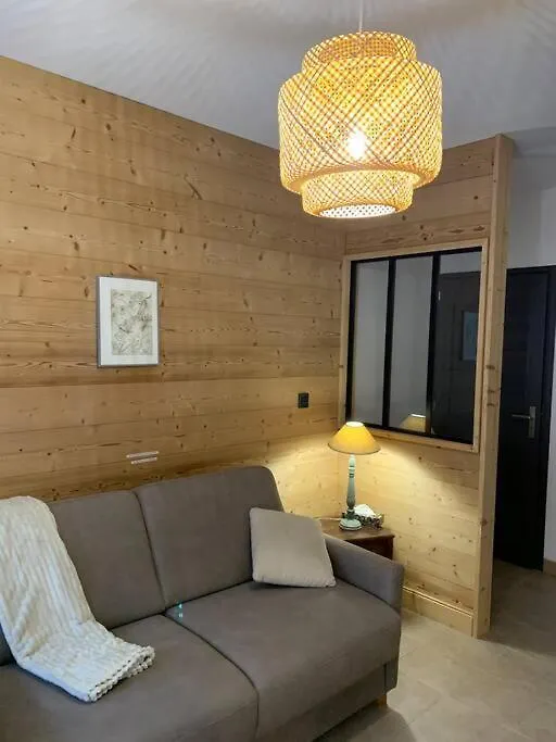Studio Cosy Vallee De Tarentaise ラ・プラーニュ 0*,